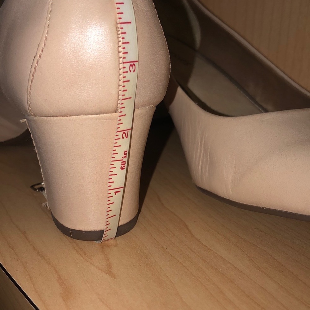 Hush Puppies Nude Leather Block Heel Pumps 10W - Picture 8 of 8